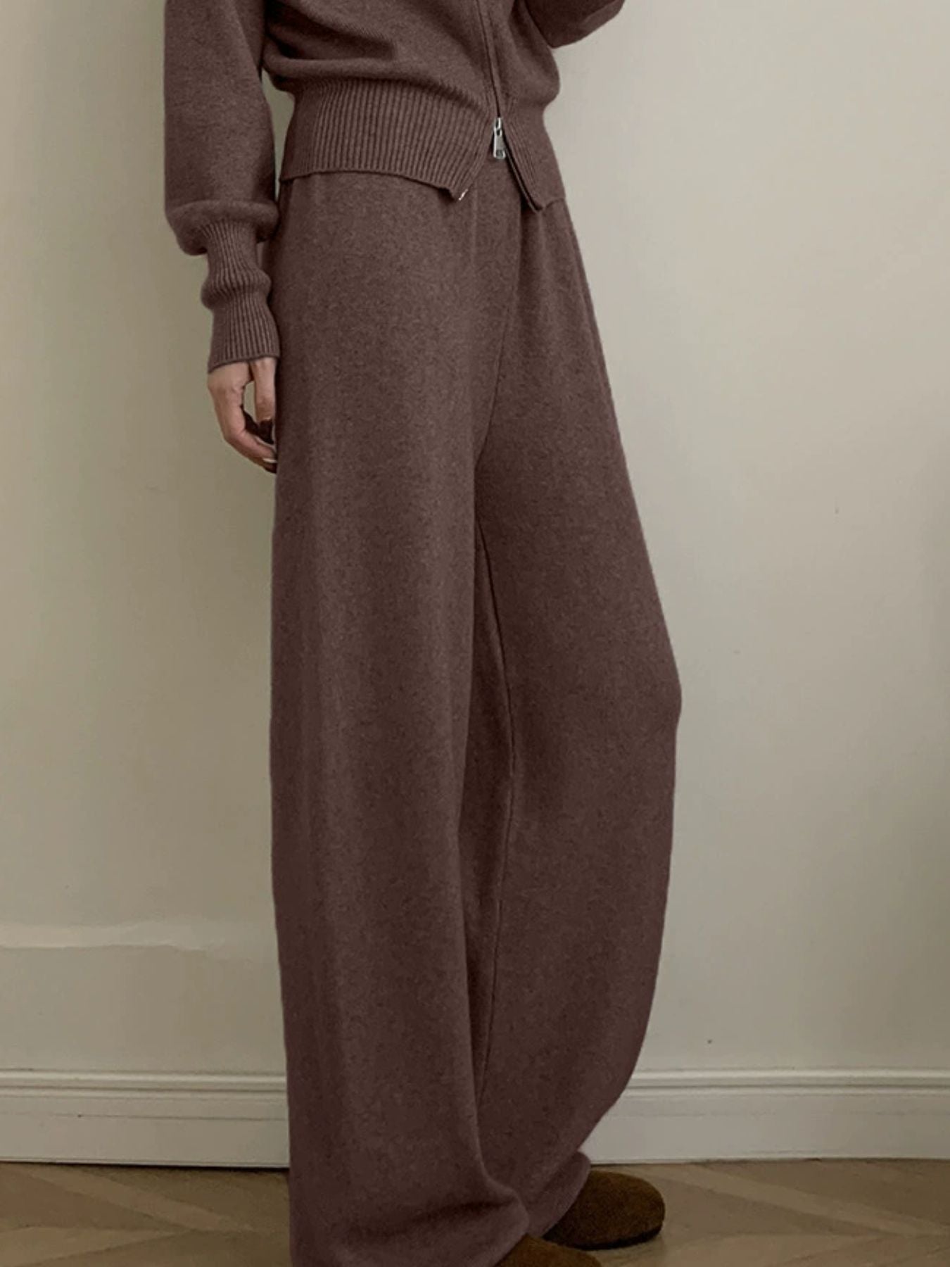 ff21f7c5-7a24-4404-a990-9e330239f790-Max